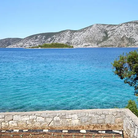 By The Sea Kneza, Korcula - 9166 *