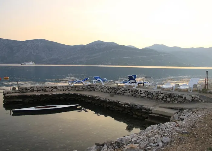 By The Sea Kneza, Korcula - 9166 *
