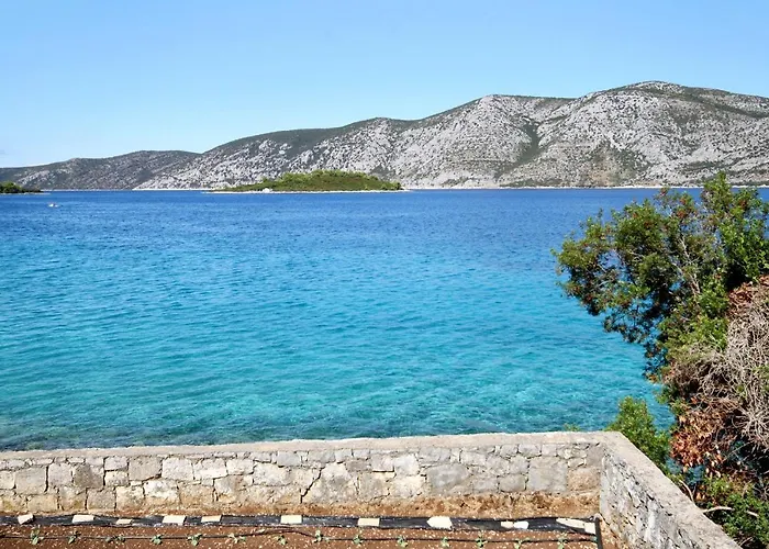 By The Sea Kneza, Korcula - 9166 *